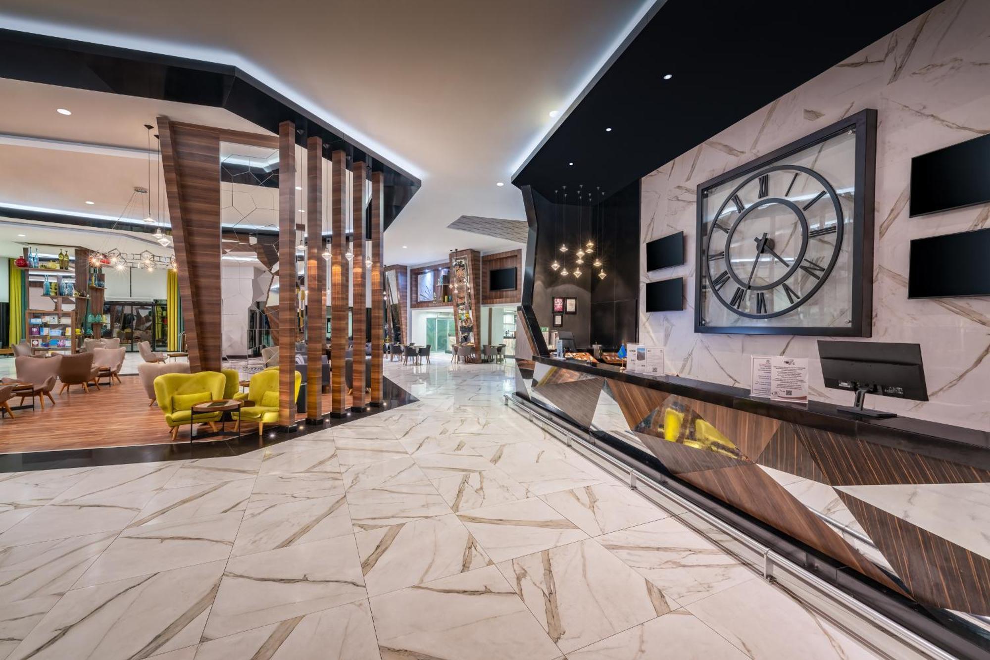 Botanik Platinum Hotel Okurcalar Luaran gambar