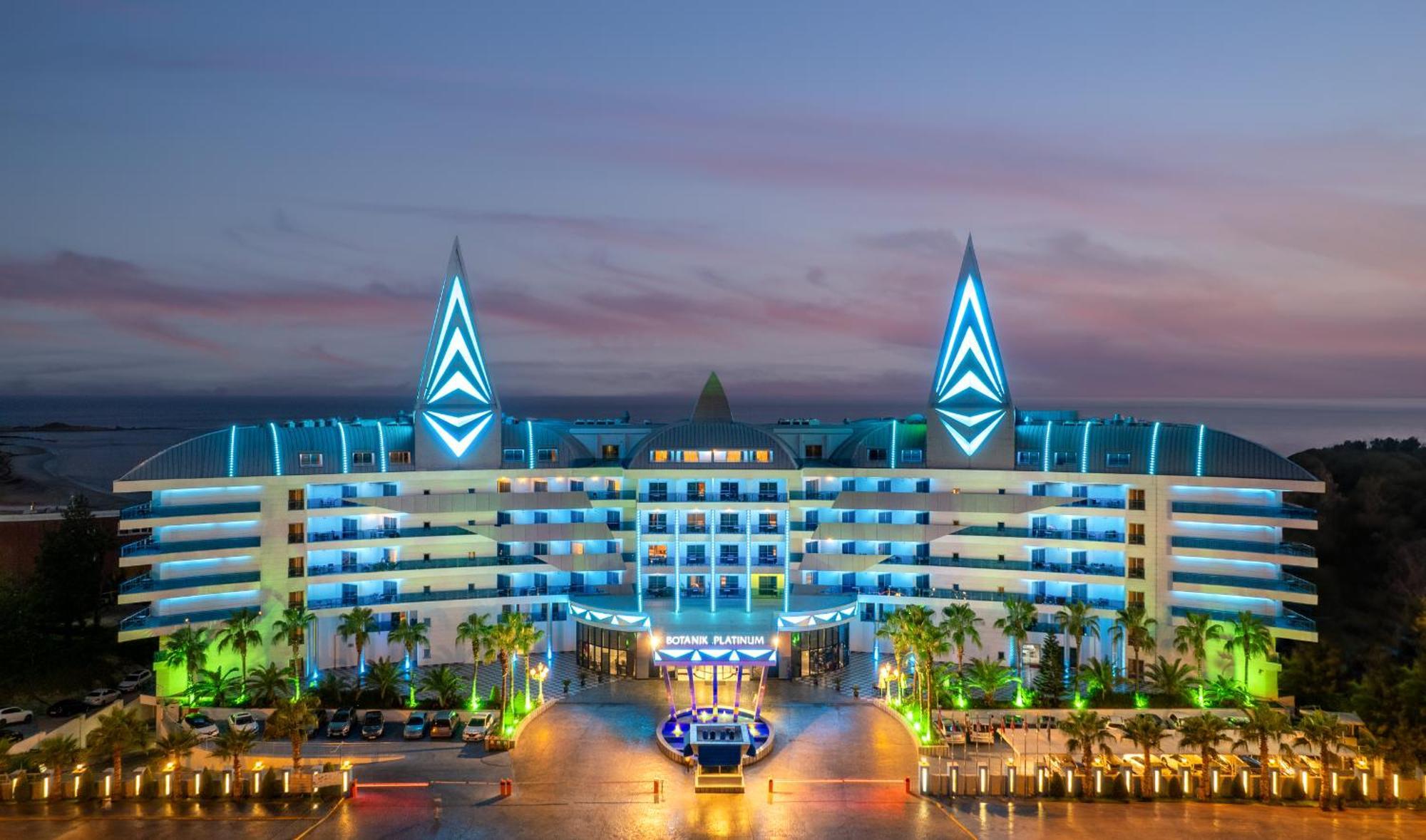 Botanik Platinum Hotel Okurcalar Luaran gambar